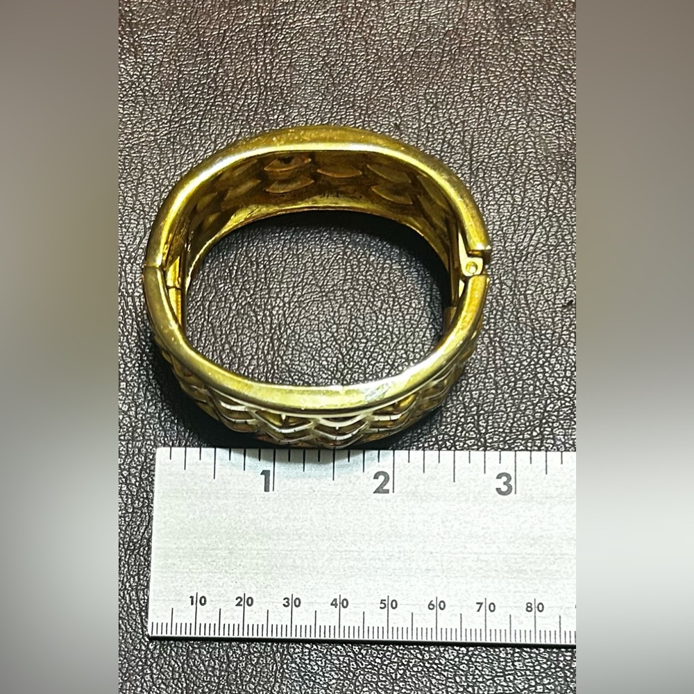 VINTAGE ESTATE CHUNKY HEAVY BASKET WEAVE CLAMPER 6 3/4" BRACELET! - Picture 3 of 12